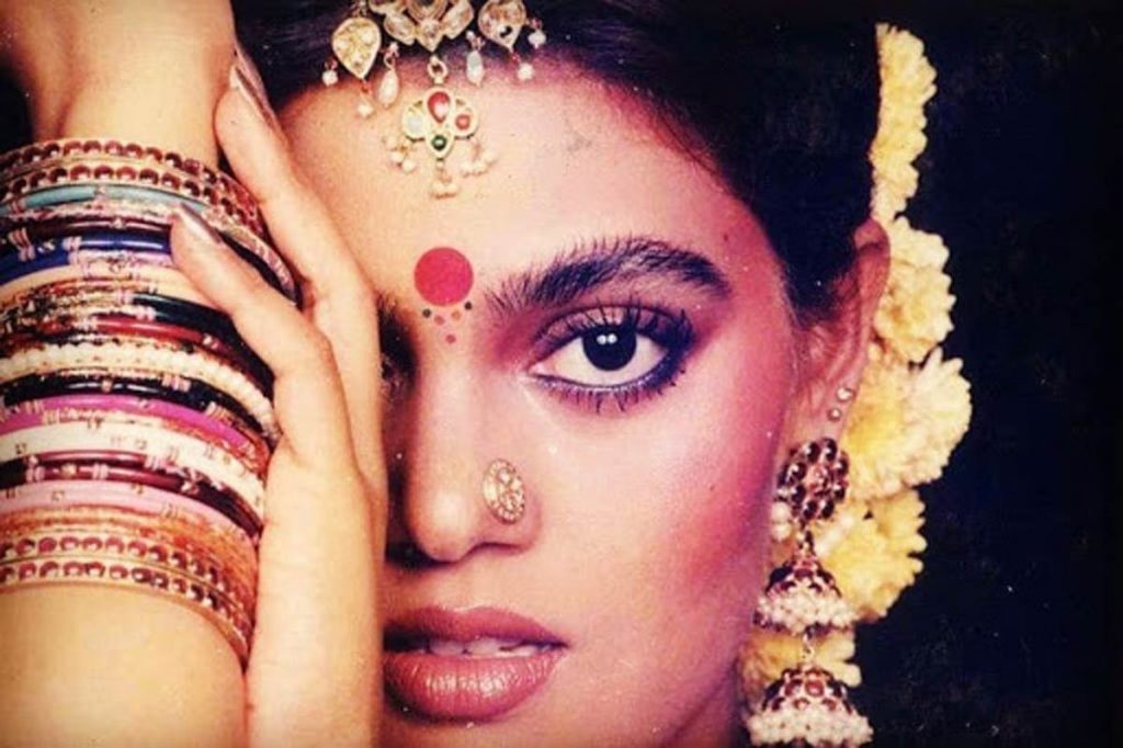 Silk Smitha  - Bollywood celebrities who committed suicide